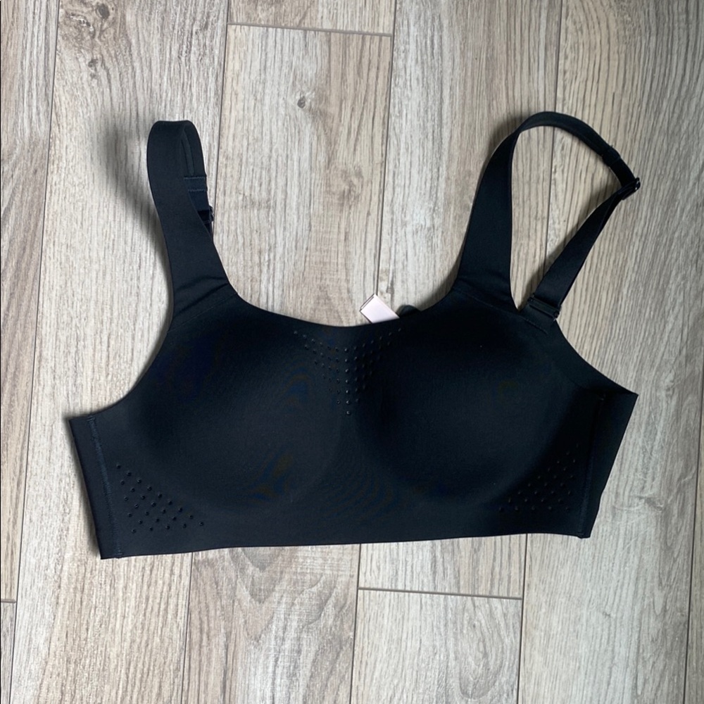 Victoria’s Secret Sports Black Bra